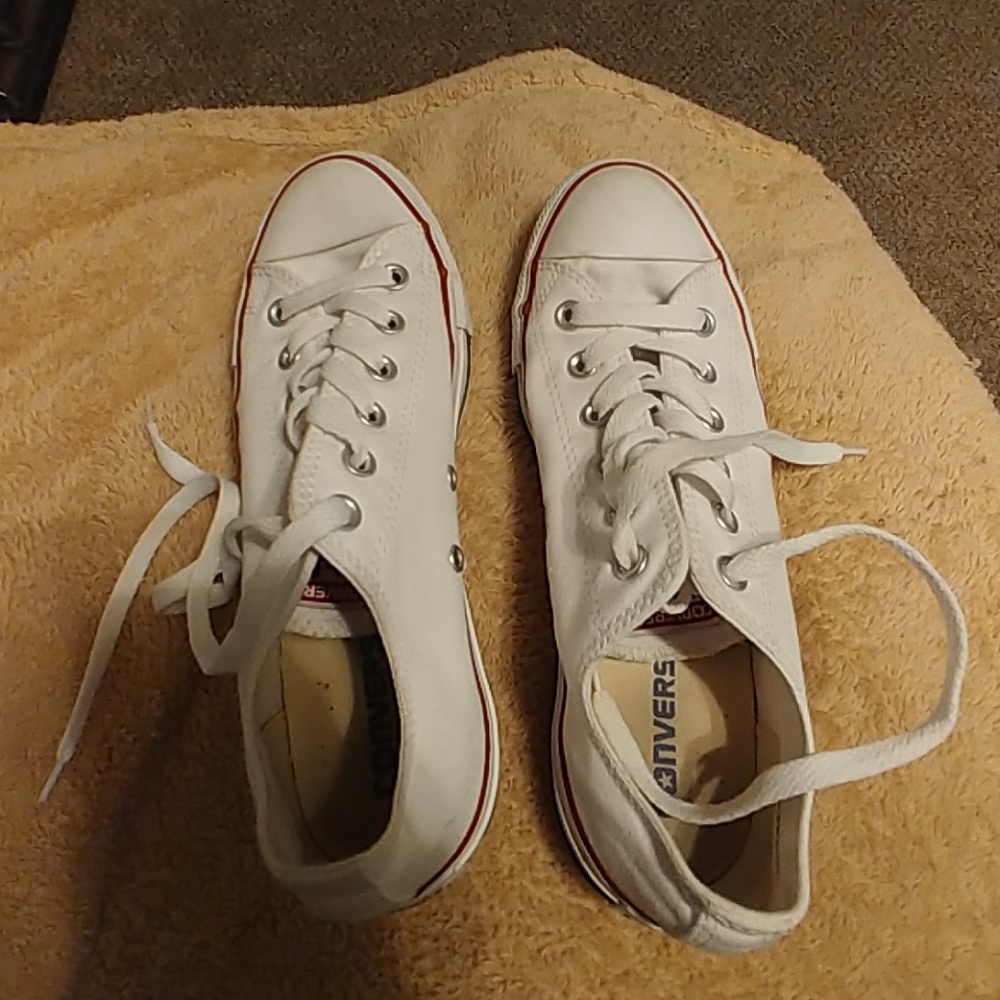 White Converse Lowtops